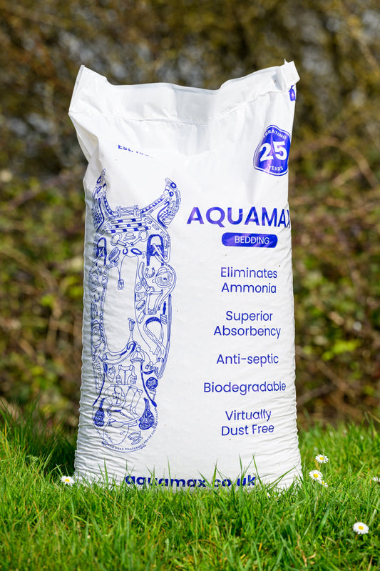 AQUAMAX wood pellet horse bedding