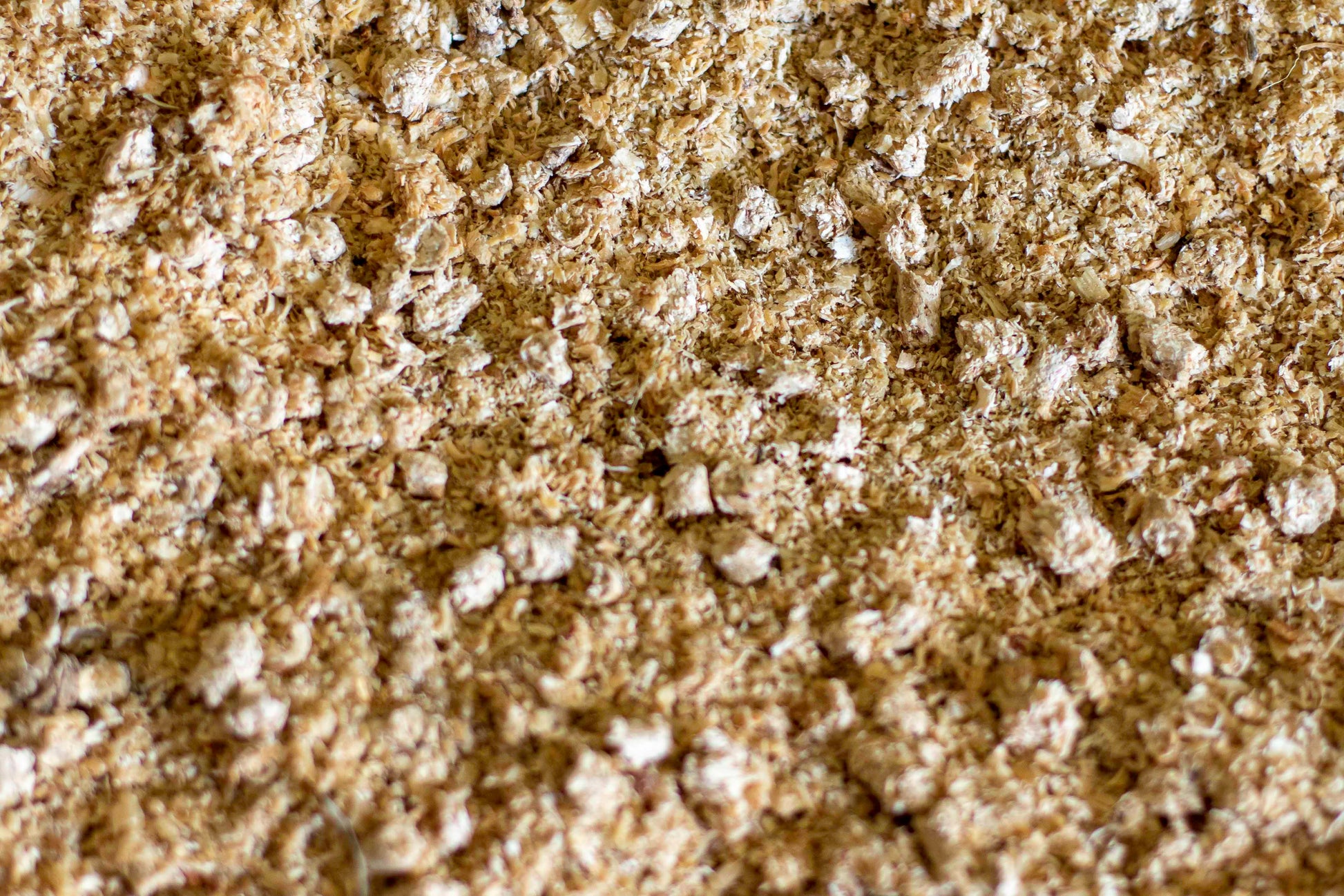 Horse Bedding Wood Pellets crumble crumb wood pellet